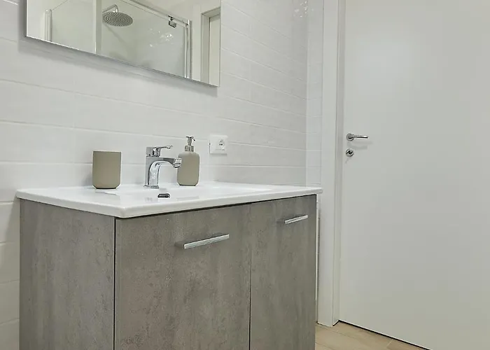 Apartmán Flat Number 7 *